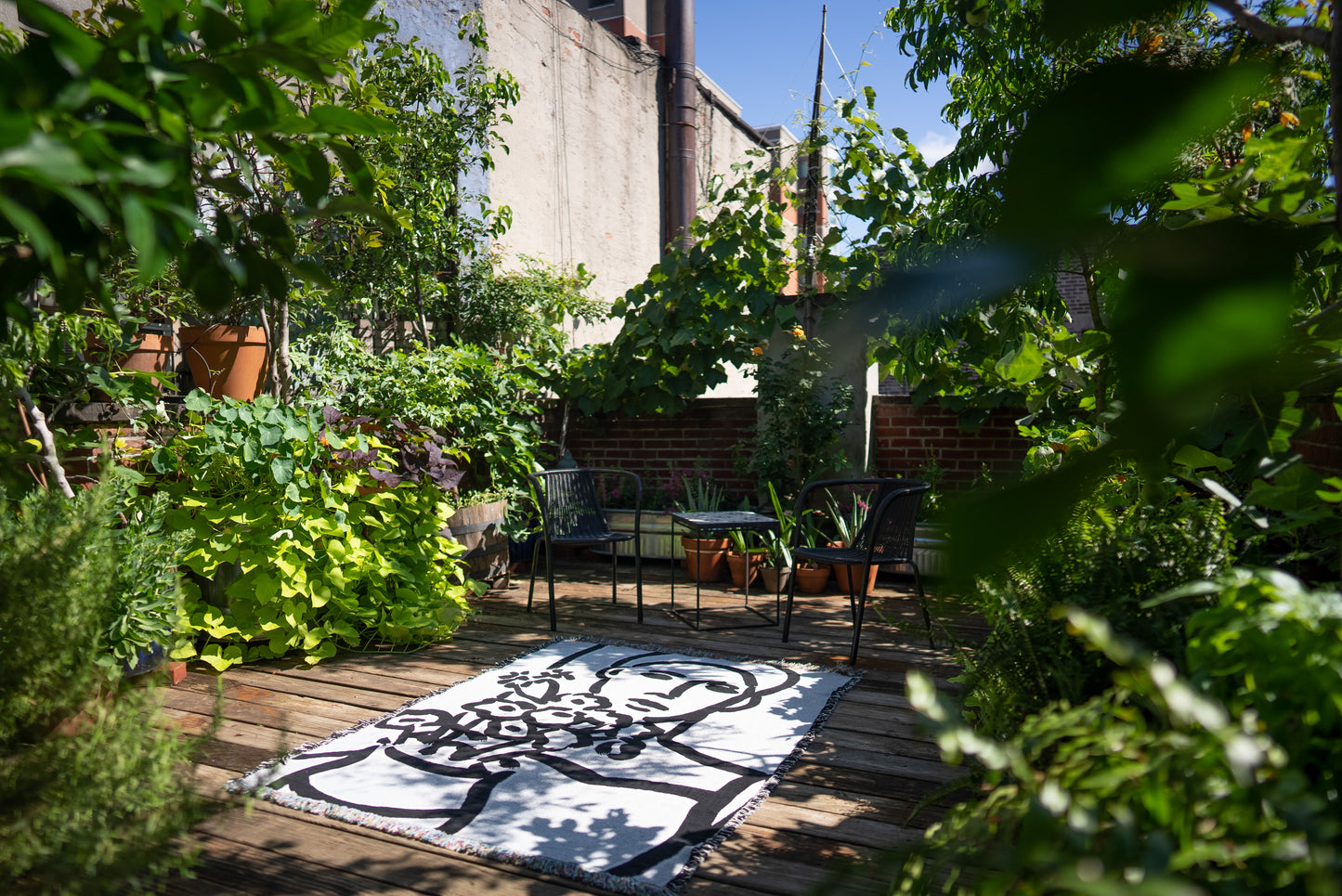 Woven Art Blanket - Mannequin with Bouquet