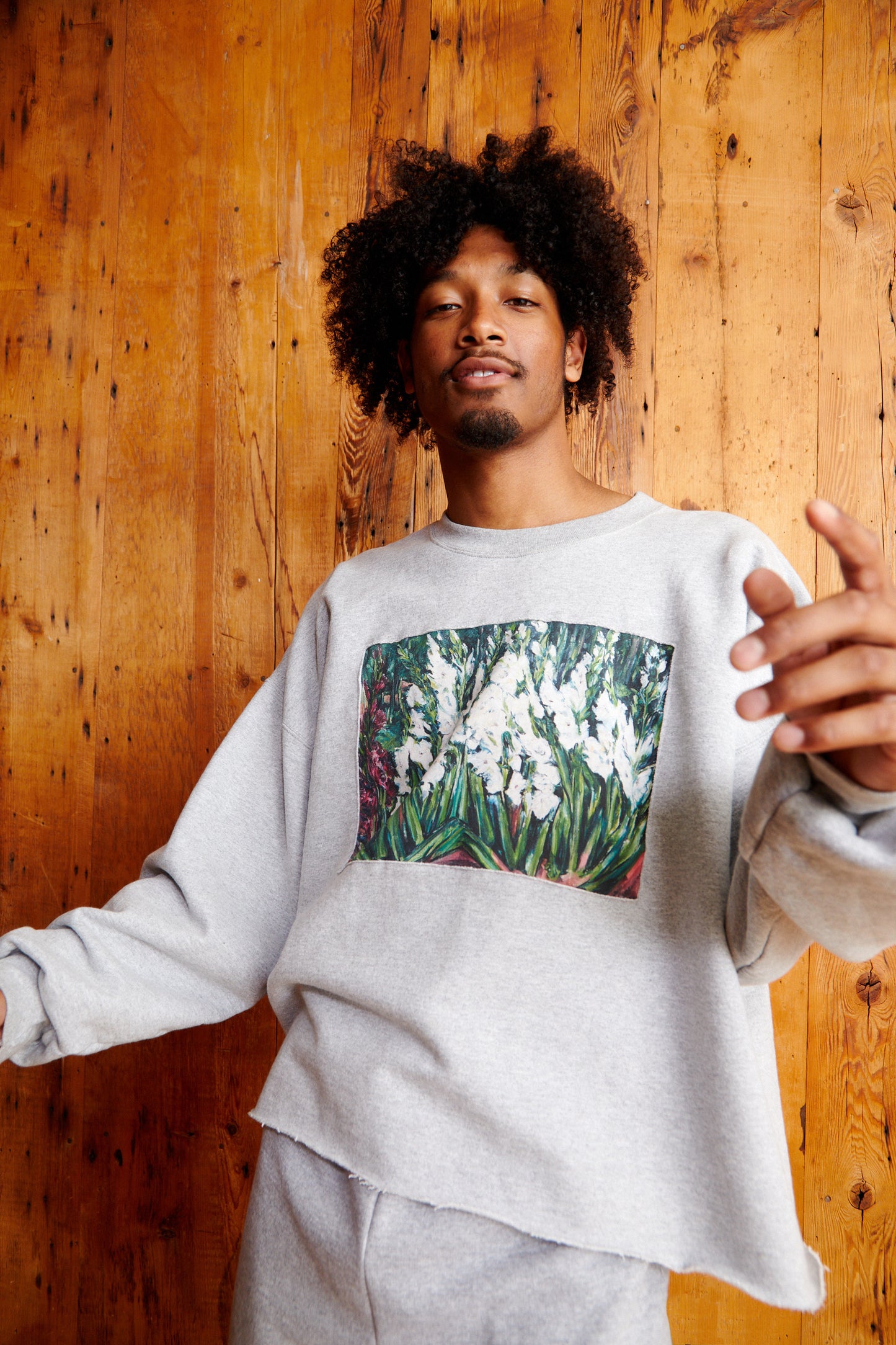 White Glads Sweatshirt