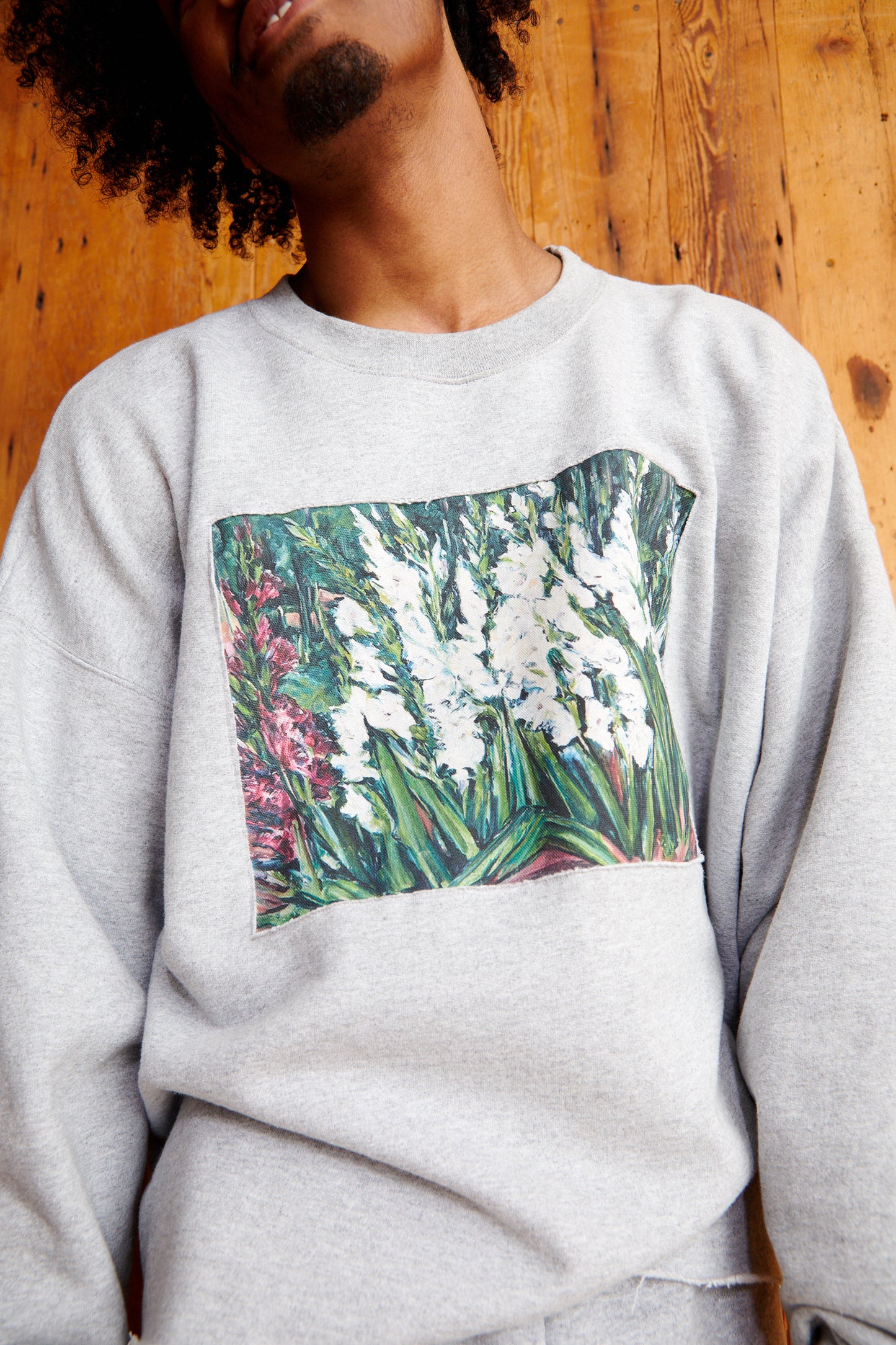 White Glads Sweatshirt